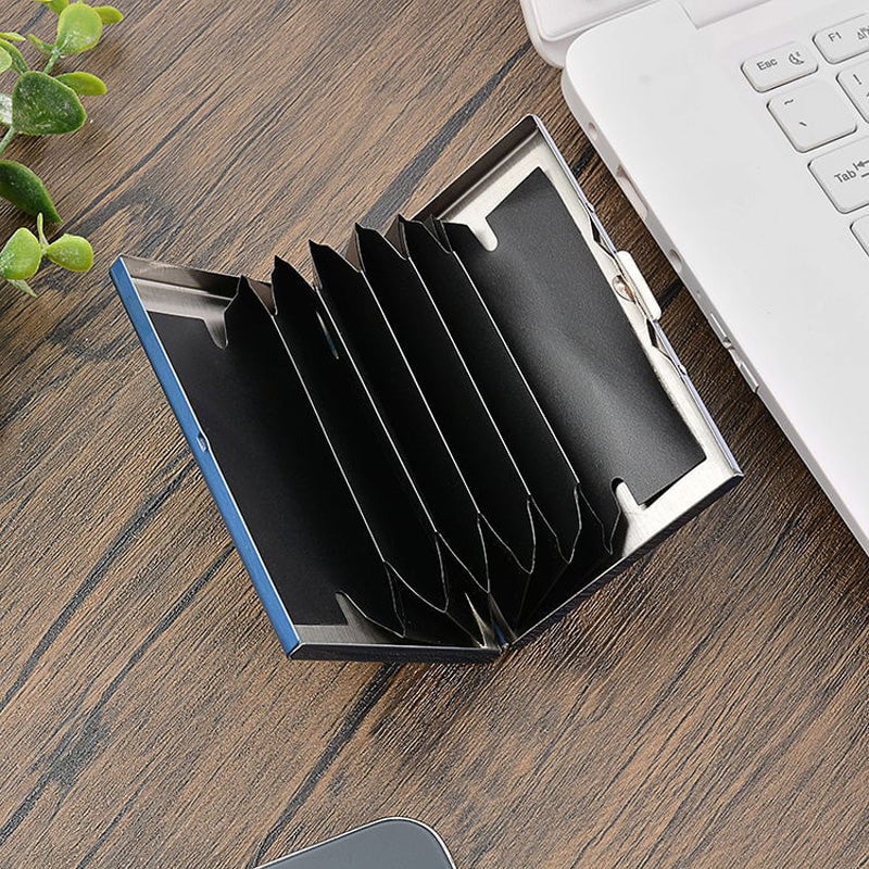 💳 Stainless Steel RFID-Blocking Card Holder – Slim 6-Slot Security Wallet ✨
