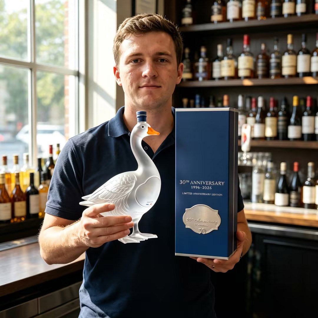 🦢 30th Anniversary 3D Sculpted Bottle | Luxury Gift & Bar Display