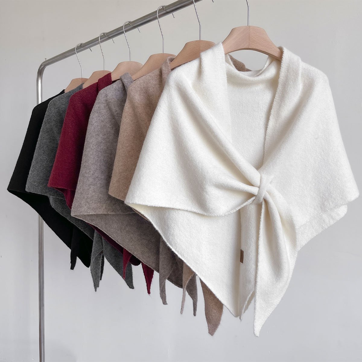 ✨Timeless Women's Cashmere Scarf 🍂 Warmth with Effortless Style