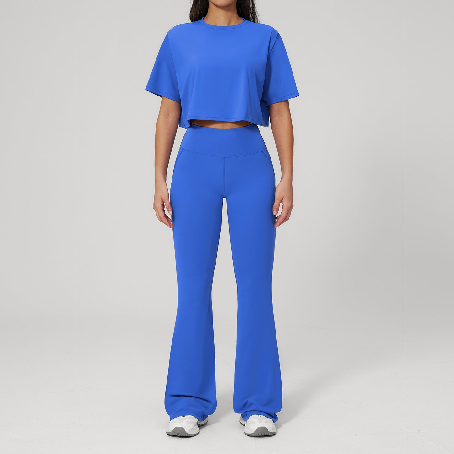 🌸 Women's 2-Piece Activewear Set: Cropped Tee & High-Waisted Flared Pants 🧘‍♀️