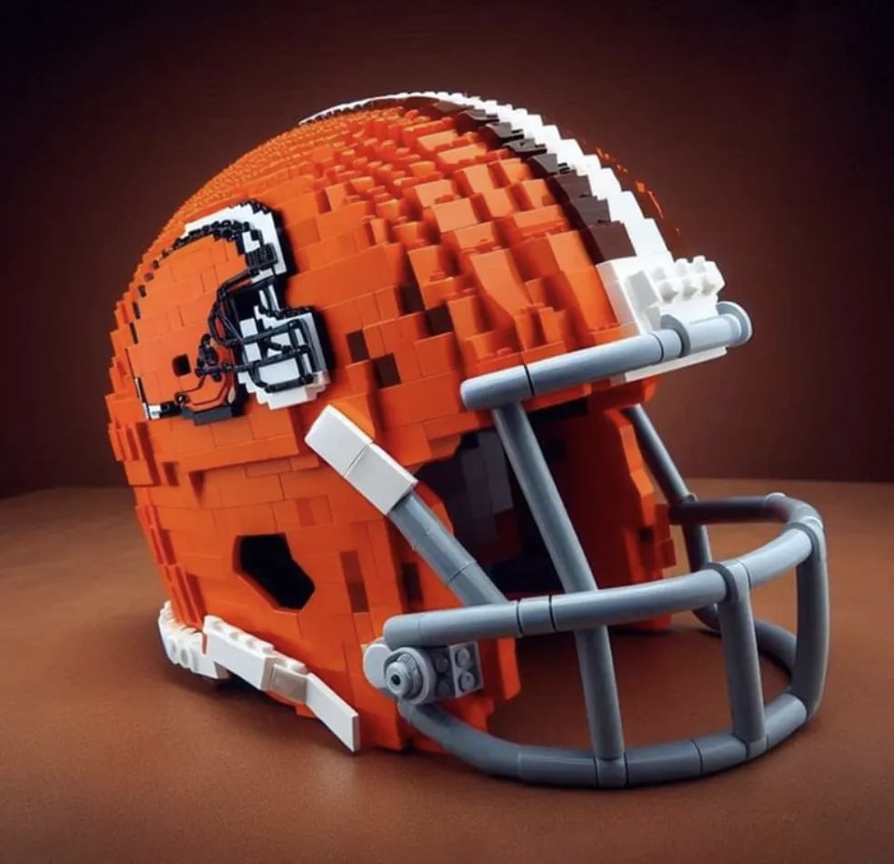 🏈 Football Helmet Building Blocks – 300+ Piece Collectible Model Kit 🎁