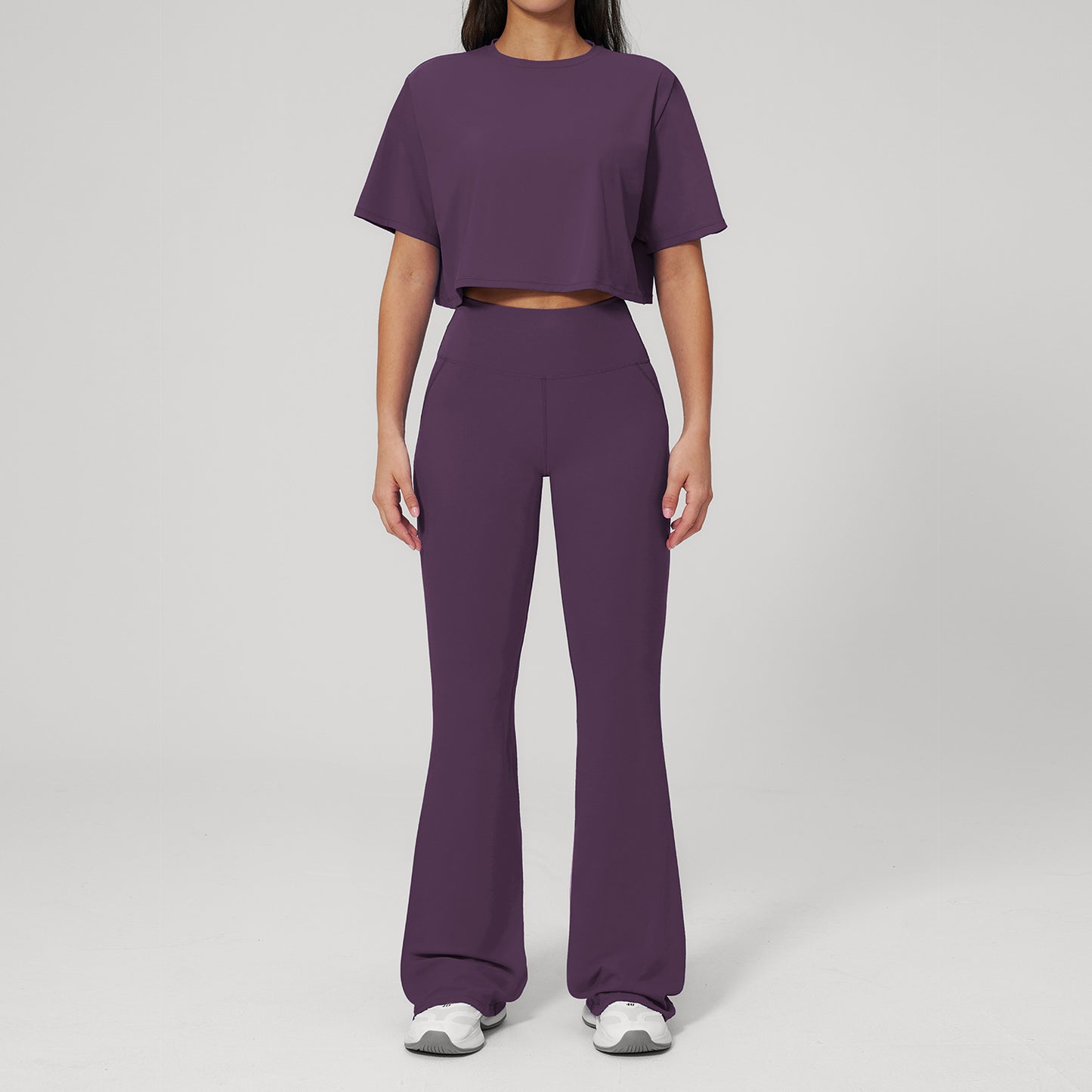 🌸 Women's 2-Piece Activewear Set: Cropped Tee & High-Waisted Flared Pants 🧘‍♀️