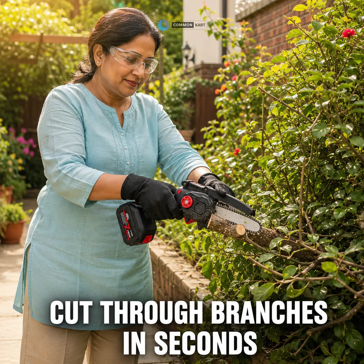 🔥Cordless Mini Chainsaw – Fast One-Hand Cutting for Yard & Garden