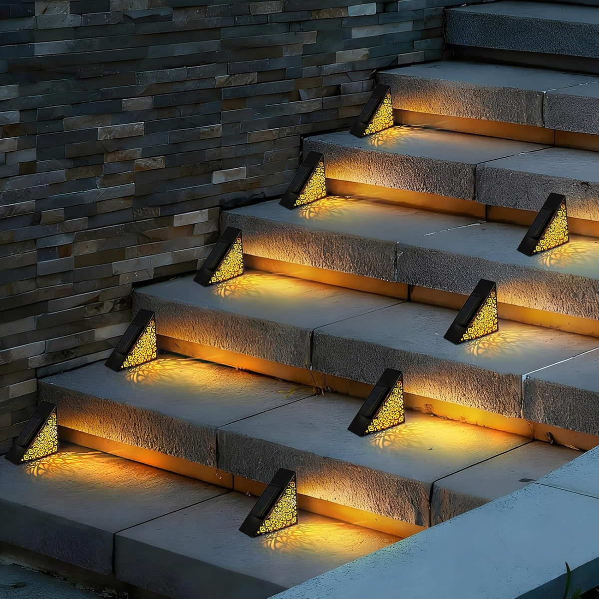 ✨🌙2-Pack Solar Step Lights for Cozy Garden and Patio Lighting