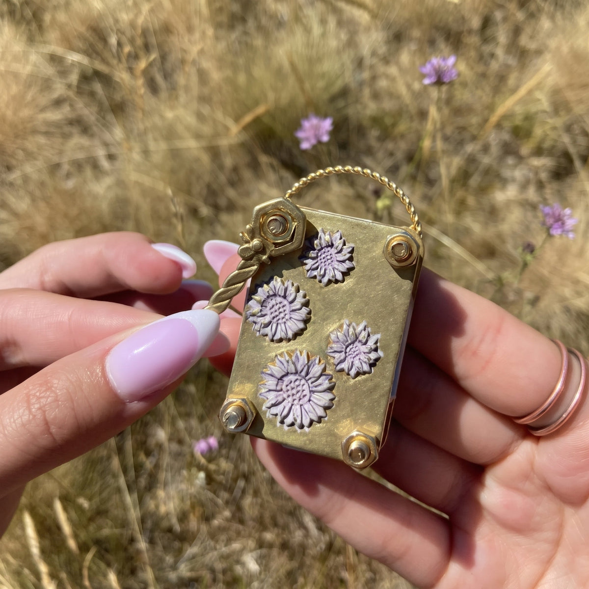 🌸 Mini Brass Flower Press — Pocket-Sized Botanical Keepsakes