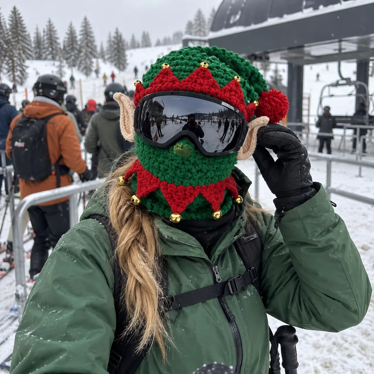 🎿 Festive 3D Christmas Knitted Full-Face Ski Mask with Goggle-Compatible Opening ❄️