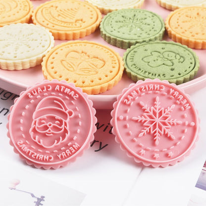 🔥HOT SALE 49% OFF🎄 Festive 3D Christmas Cookie Stamp and Baking Mold 🍪