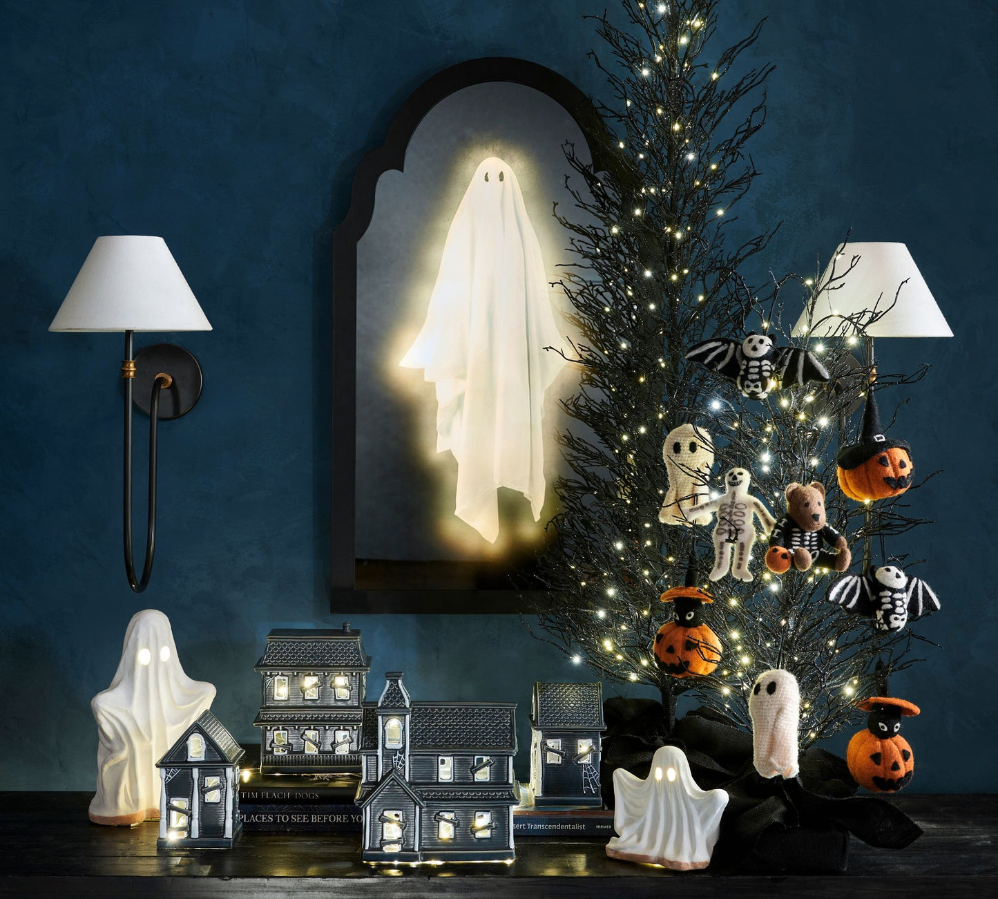 👻Halloween Magical Illusion Ghost Mirror with LED Backlit Ambient Night Light 👻🔮