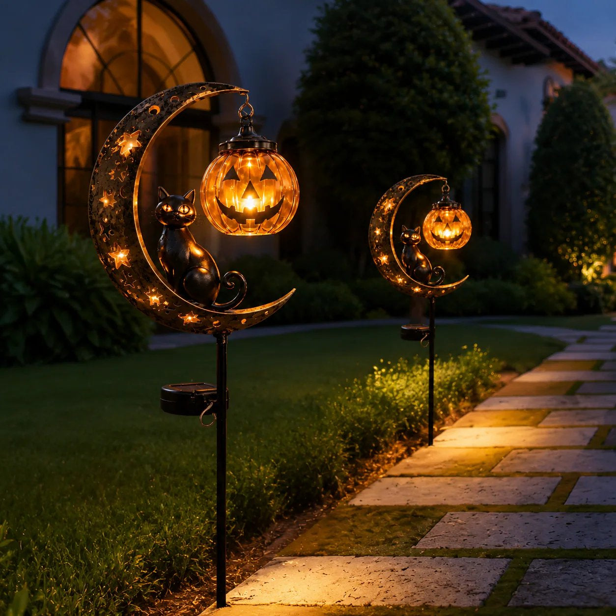 🎃 Pumpkin Moon Solar Garden Stake Light | Halloween Yard Decor