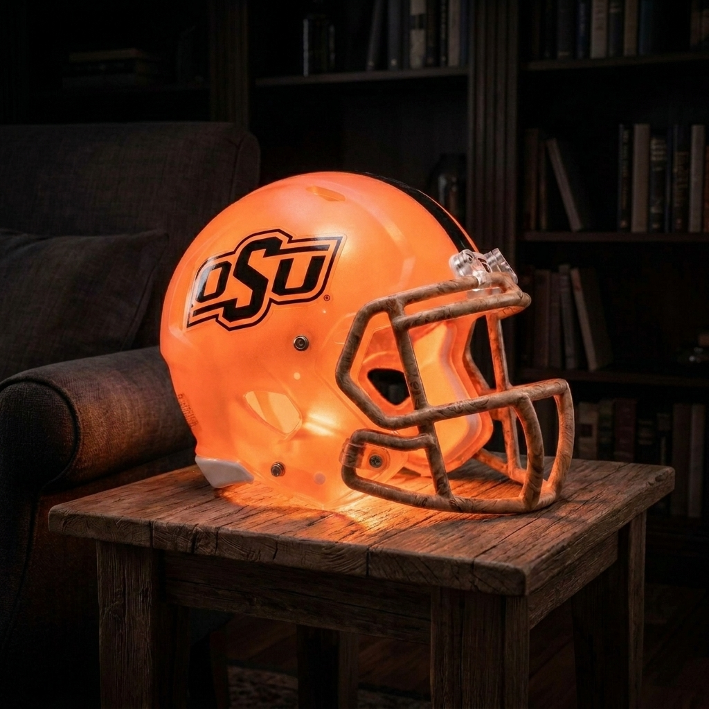 💡 Glowing Football Helmet Lamp – Pick Your Team Style