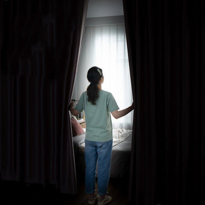 🌙 Self-Adhesive Blackout Curtain – No-Drill Window Shade for Sleep & Privacy