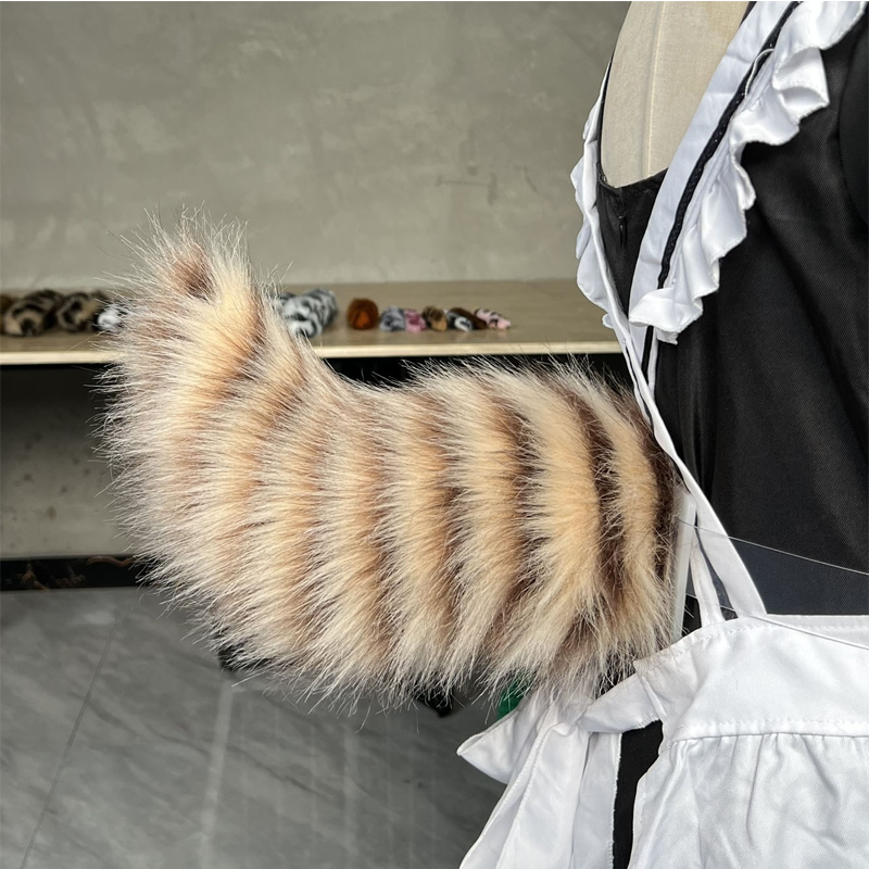 🐾 Rechargeable Animated Car Tail – Voice, Remote & Pat-Activated Wagging Plush Decor